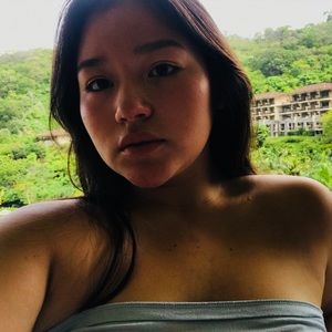 Meet your Posher, Daniela